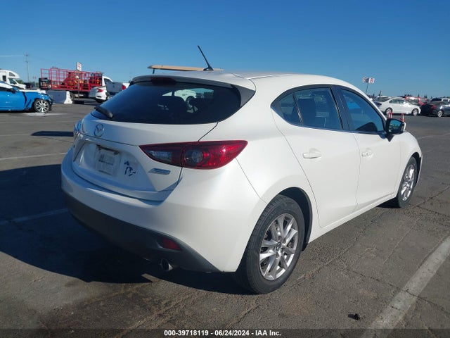 Mazda Mazda3 I Touring 2015 JM1BM1L75F1256617 Image 4