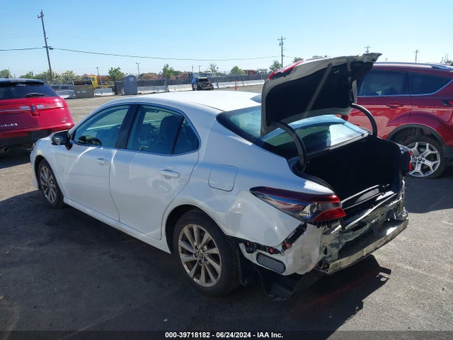 Toyota CAMRY LE 2023 4T1C11AK0PU796604 Image 3