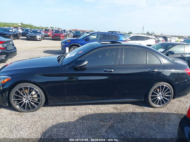 55SWF8DB5KU295957 Mercedes-Benz C 300