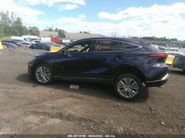 Toyota Venza Limited 2023 JTEAAAAH1PJ132762 Image 14