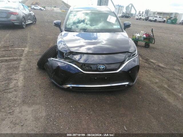Toyota Venza Limited 2023 JTEAAAAH1PJ132762 Image 6