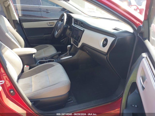 Toyota COROLLA LE 2018 2T1BURHE4JC049615 Image 5