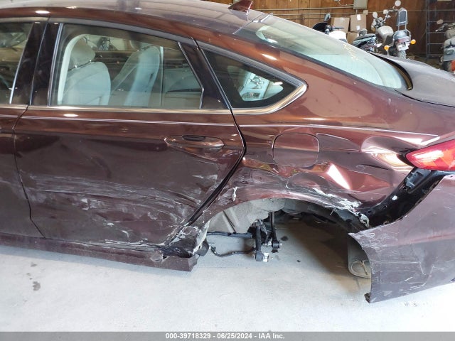 Ford Fusion Hybrid Se 2019 3FA6P0LUXKR212403 Image 6