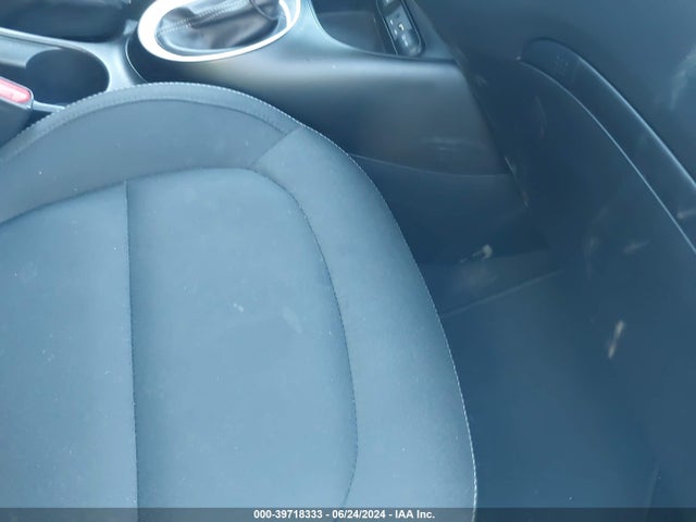 KIA SOUL + 2017 KNDJP3A56H7481936 Image 5