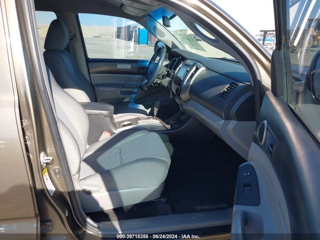 Toyota Tacoma Prerunner V6 2014 3TMJU4GN6EM167954 Image 5