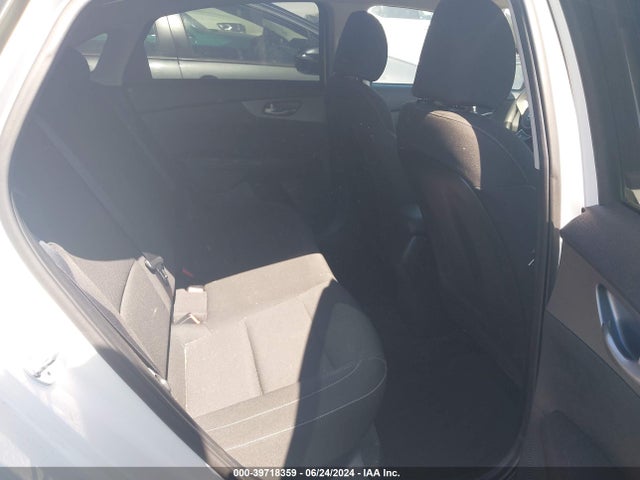 KIA Forte Lxs 2020 3KPF24AD4LE252925 Image 8