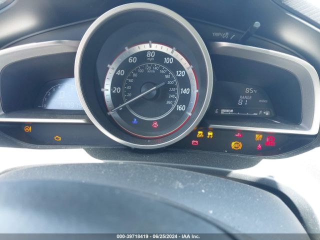 JM1BM1U79G1338706 Mazda Mazda3 I Sport