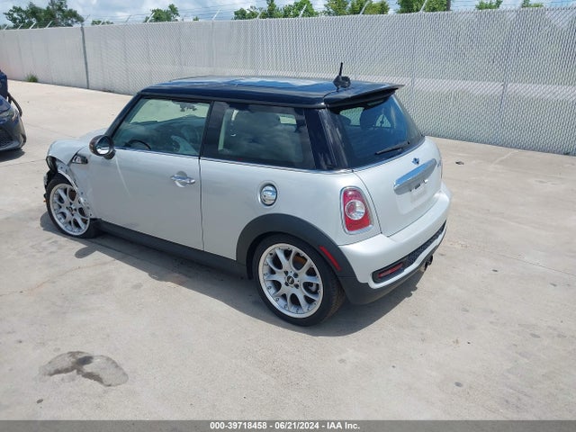 2012 MINI COOPER S WMWSV3C57CT385334 Photo 2