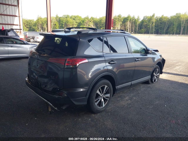 Toyota Rav4 Xle 2016 JTMRFREVXGD197339 Image 4