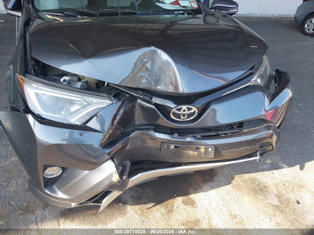 Toyota Rav4 Xle 2016 JTMRFREVXGD197339 Image 6