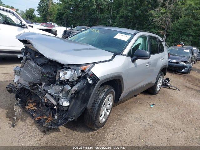 Toyota RAV4 LE 2020 2T3H1RFV6LW098491 Image 2