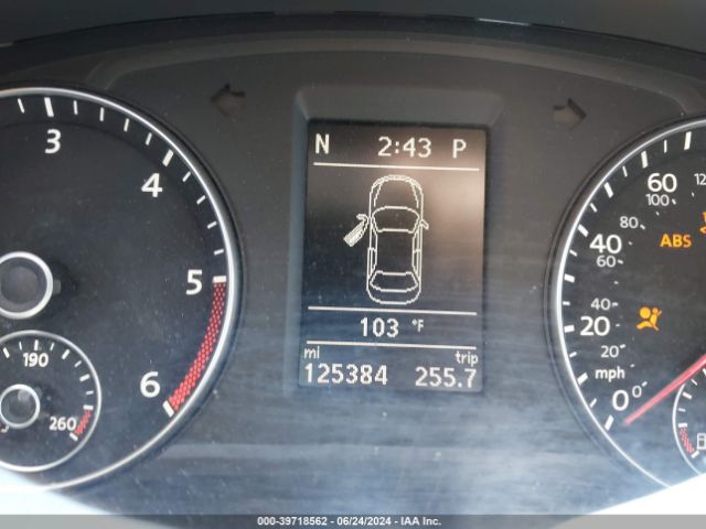 1VWBV7A39FC038536 Volkswagen Passat 2.0l Tdi Se