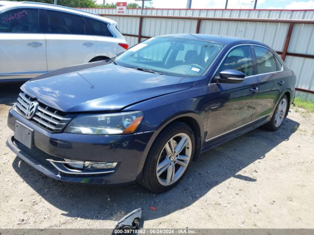 1VWBV7A39FC038536 Volkswagen Passat 2.0l Tdi Se