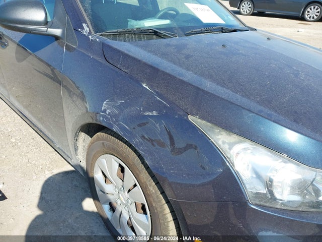 Chevrolet Cruze Ls Auto 2015 1G1PA5SH5F7271432 Image 18
