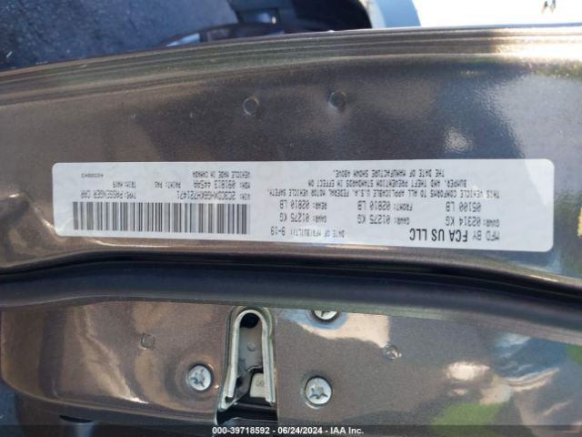 2C3CDXHG6KH721471 Dodge Charger Gt Rwd