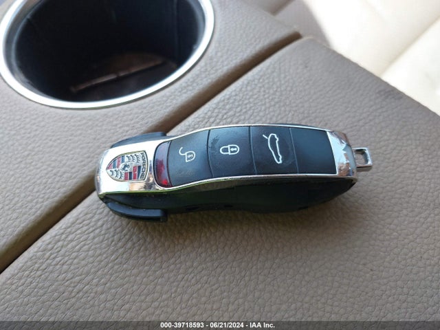 2011 PORSCHE PANAMERA WP0AA2A75BL013630 Photo 10