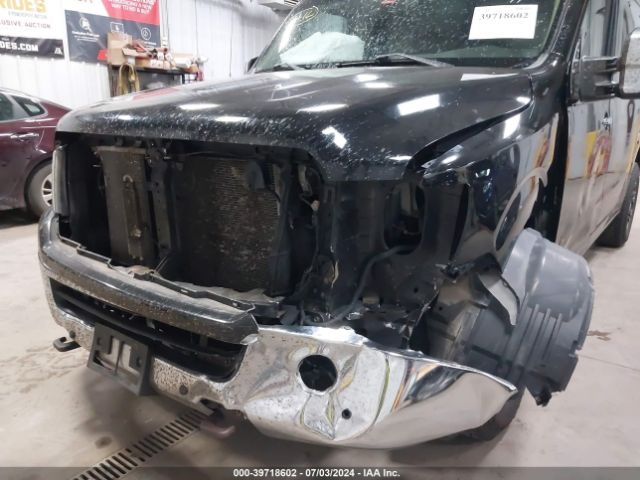 5BZAF0AAXFN850661 Nissan Nv Passenger Nv3500 Hd Sl V8