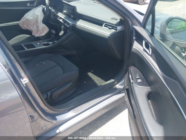 5XXG14J26NG132091 KIA K5 LXS