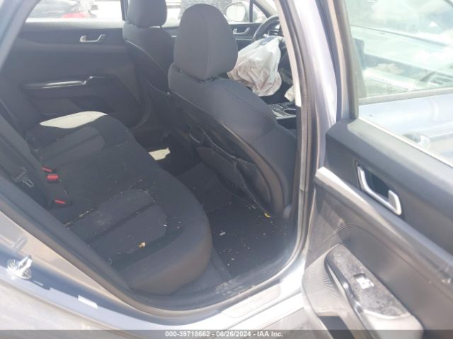 5XXG14J26NG132091 KIA K5 LXS
