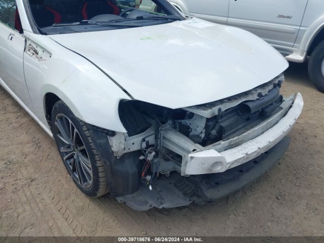 JF1ZNAA17G9704312 Scion FR-S