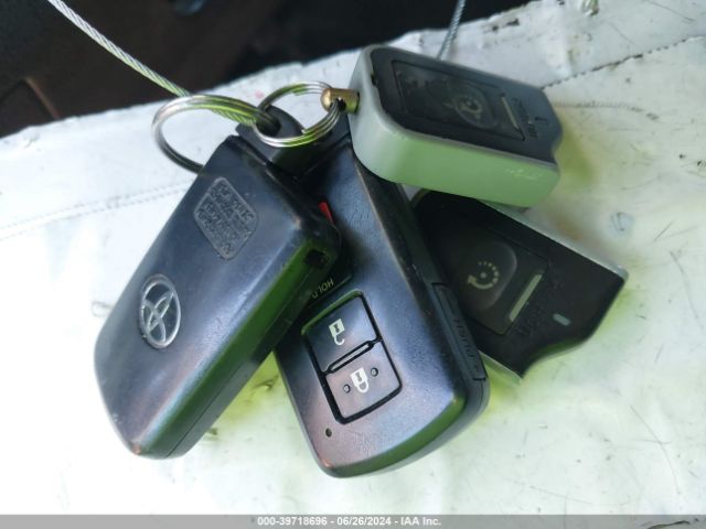 5TDJKRFH5FS092809 Toyota Highlander Xle V6