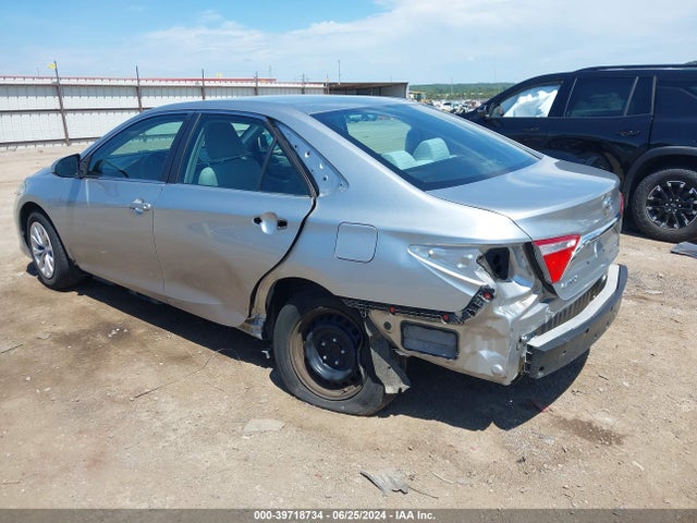Toyota CAMRY LE 2015 4T4BF1FK3FR486506 Image 3