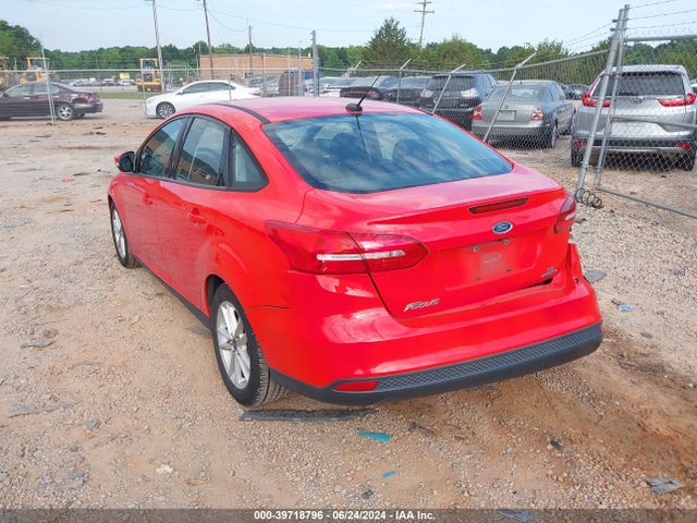 Ford FOCUS SE 2015 1FADP3F24FL263726 Image 3