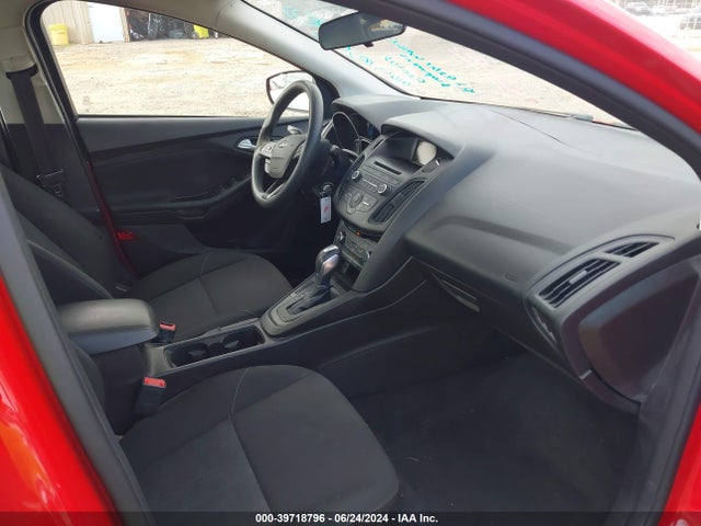 Ford FOCUS SE 2015 1FADP3F24FL263726 Image 5