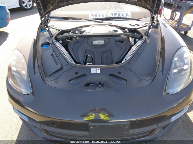 WP0AA2A71LL101818 Porsche PANAMERA 4