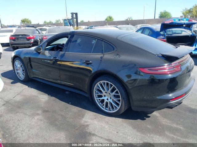 WP0AA2A71LL101818 Porsche PANAMERA 4