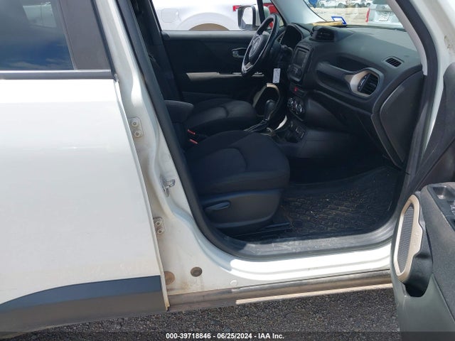 ZACCJBBT8FPB95801 Jeep Renegade Latitude