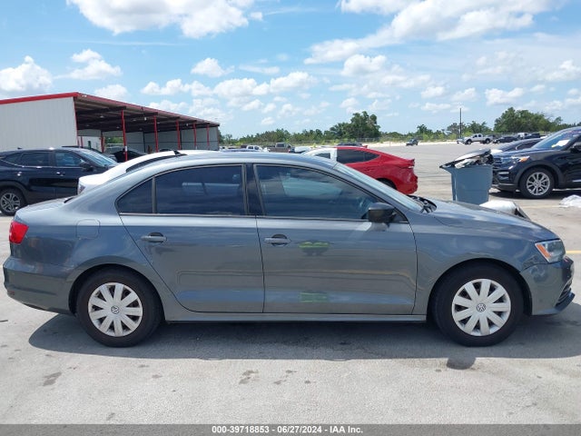 3VW2K7AJXFM417664 Volkswagen Jetta 2.0l S