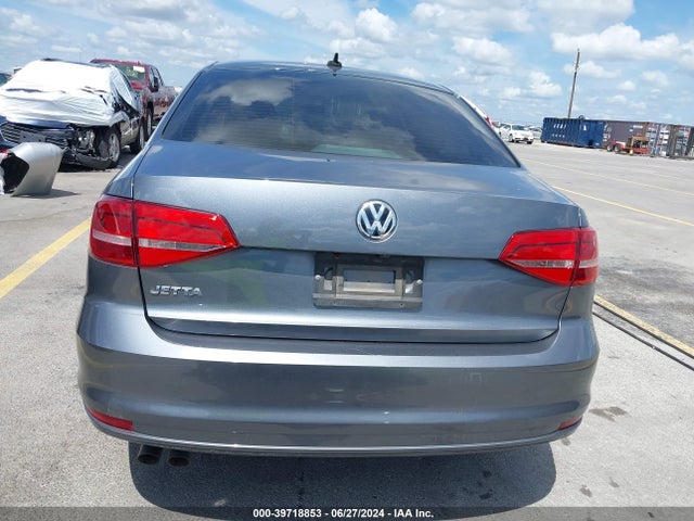 3VW2K7AJXFM417664 Volkswagen Jetta 2.0l S