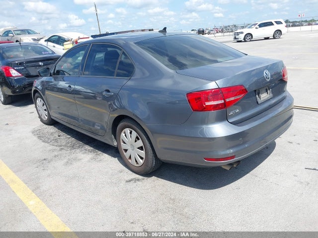 3VW2K7AJXFM417664 Volkswagen Jetta 2.0l S
