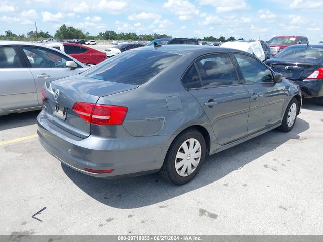 3VW2K7AJXFM417664 Volkswagen Jetta 2.0l S