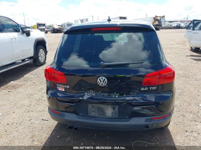 WVGAV3AX4EW565211 Volkswagen TIGUAN S
