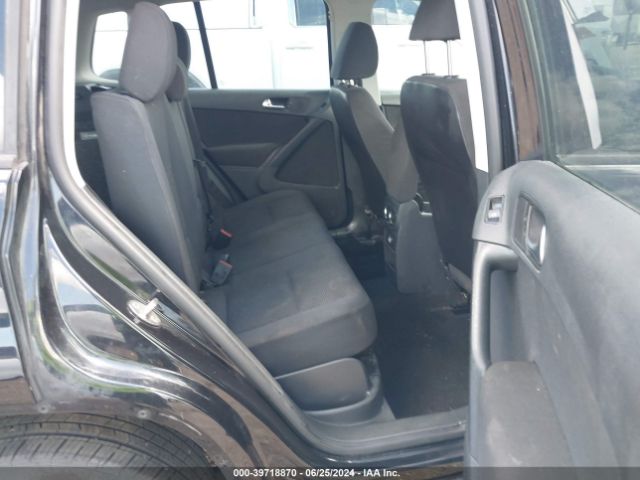 WVGAV3AX4EW565211 Volkswagen TIGUAN S