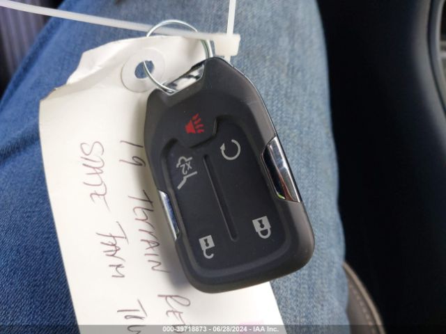 3GKALXEXXKL275086 GMC Terrain Denali