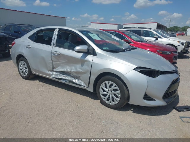 Toyota COROLLA LE 2019 5YFBURHE3KP880198 Image 1