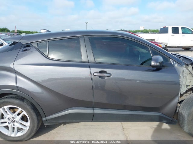 Toyota C-HR LE 2021 NMTKHMBX1MR135847 Image 14