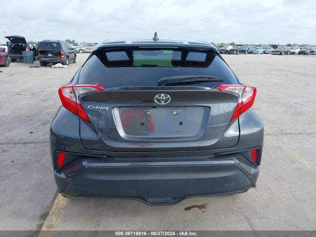 Toyota C-HR LE 2021 NMTKHMBX1MR135847 Image 17
