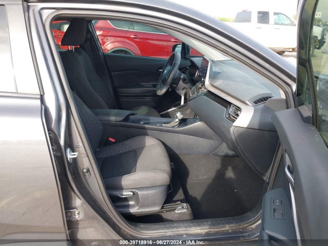 Toyota C-HR LE 2021 NMTKHMBX1MR135847 Image 5