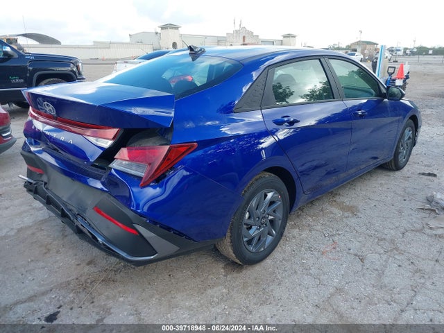 Hyundai ELANTRA SEL 2024 KMHLM4DG5RU791532 Image 4