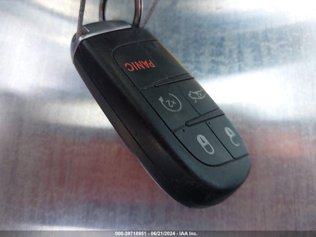 1C3CCCAB6FN536067 Chrysler 200 Limited
