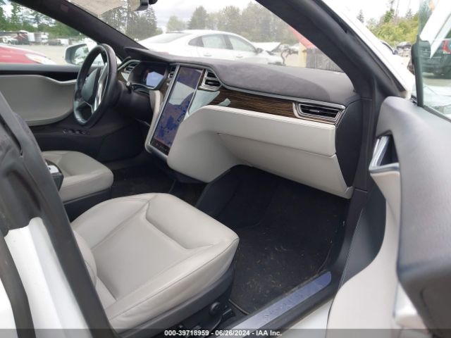 5YJSA1S25FF085163 Tesla Model S 70d/85d/p85d