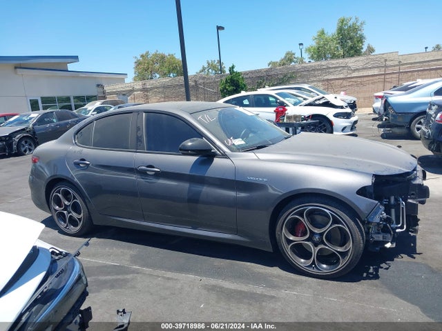 ZARFAMBN0N7664682 Alfa Romeo Giulia Veloce Ti Rwd