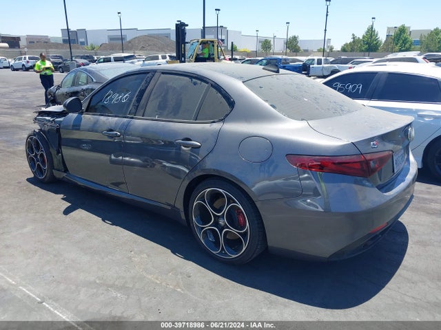 ZARFAMBN0N7664682 Alfa Romeo Giulia Veloce Ti Rwd