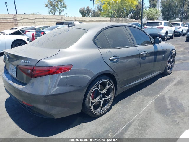ZARFAMBN0N7664682 Alfa Romeo Giulia Veloce Ti Rwd
