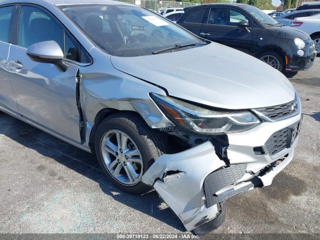Chevrolet Cruze Lt Auto 2017 1G1BE5SM9H7278933 Image 6