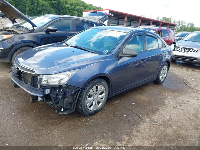 Chevrolet Cruze Ls Auto 2014 1G1PA5SH4E7466128 Image 2